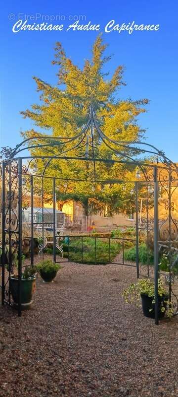 Charolles, pour investisseur, maison mitoyenne de ville, vendue avec loctaire en place - photo 13