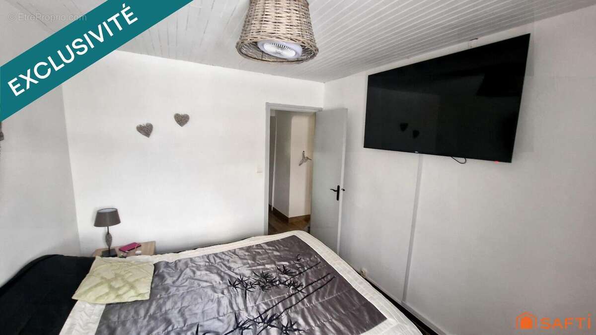 Maison 280 m² à Bellaffaire  - photo 5