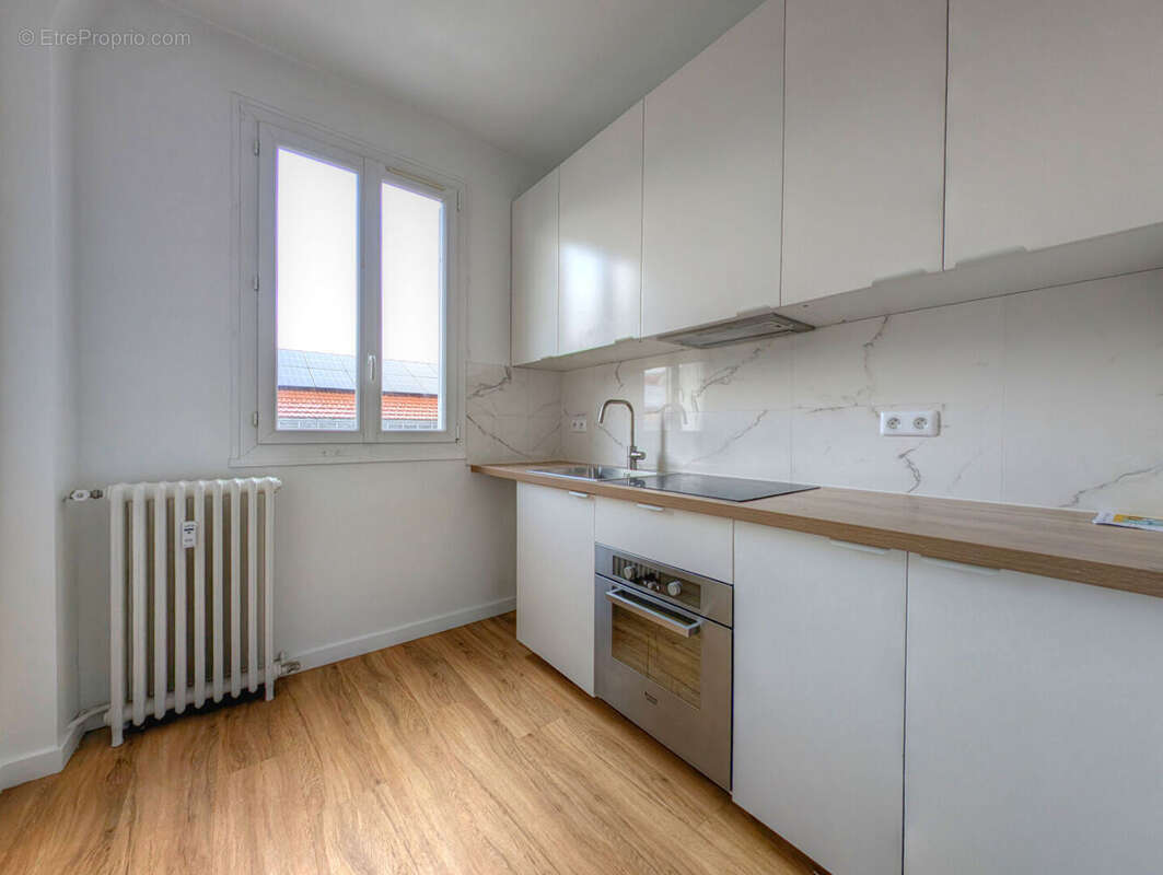 Appartement à SURESNES