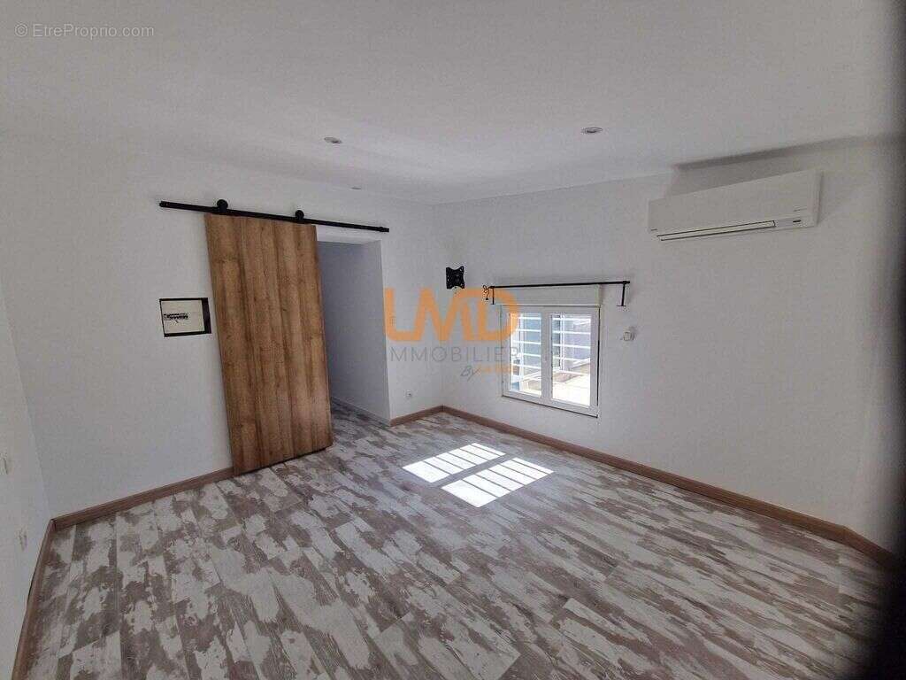 Villa avec piscine , garage et T2 indépendant - photo 8
