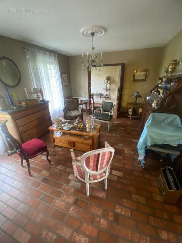 Maison à LICQUES