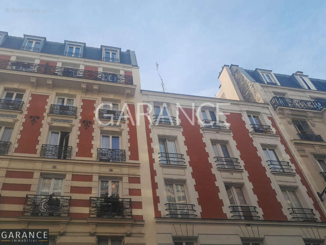 Appartement à PARIS-18E