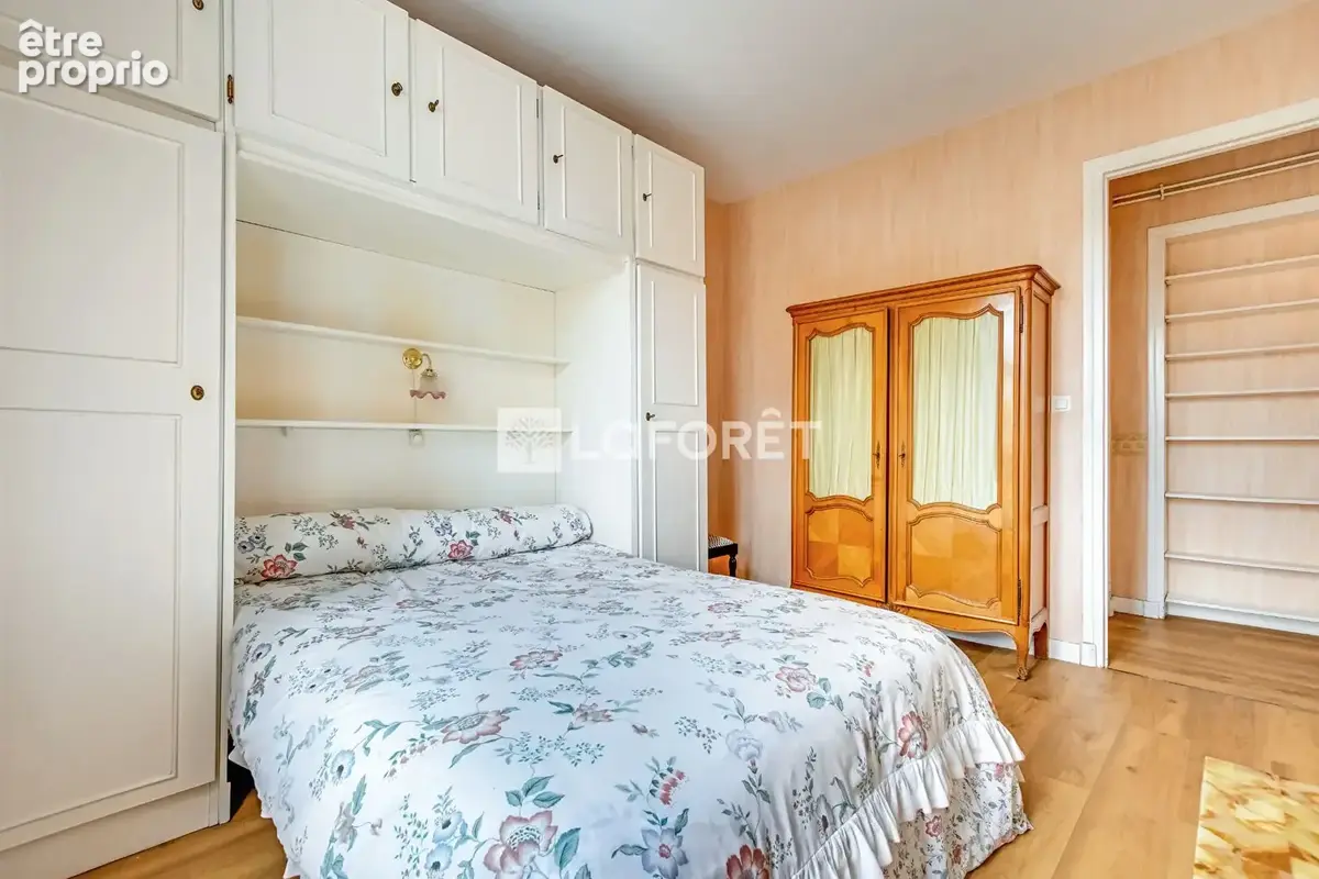 Vaugirard ? Bel appartement ancien traversant de 77 m² au pied des commerces - photo 8