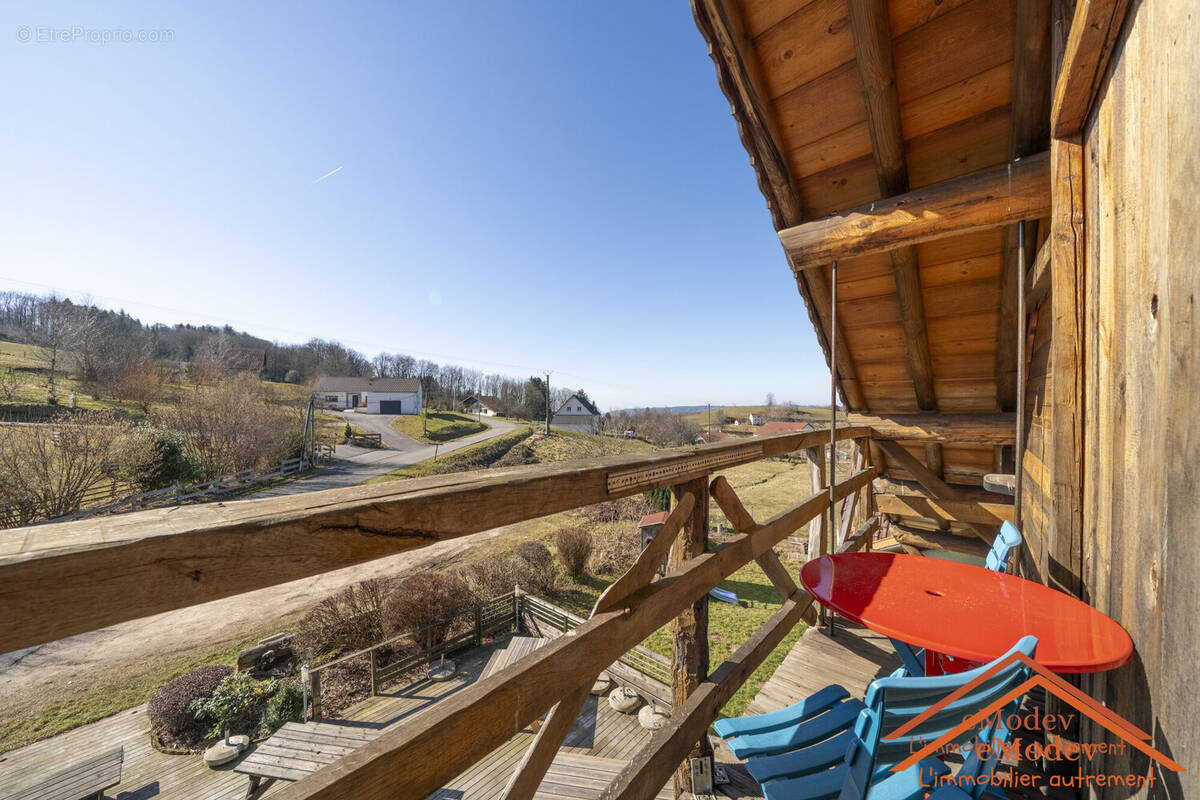 Commerce à GIRMONT-VAL-D&#039;AJOL