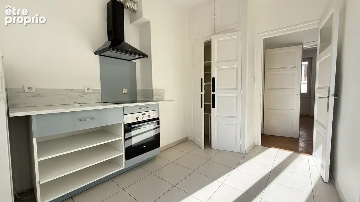 Appartement T4 lumineux centre-ville Clermont-Ferrand - photo 15