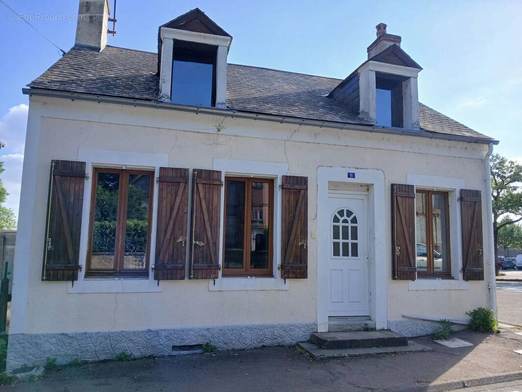 Maison à LA MACHINE