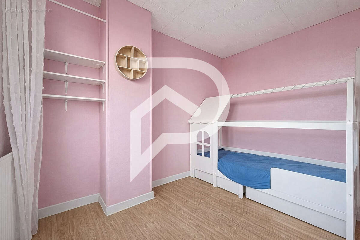 Appartement à BREZOLLES