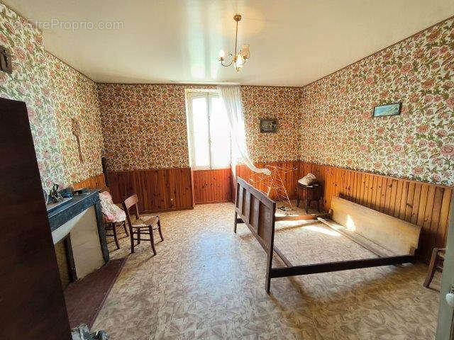 Maison à ESCORNEBOEUF