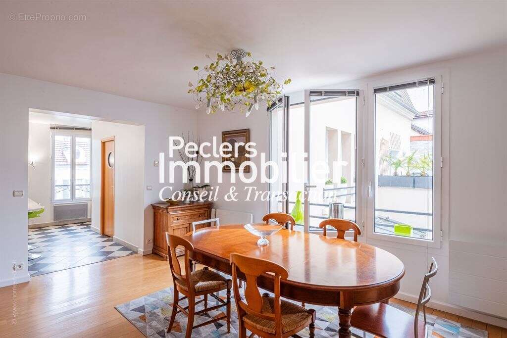 Appartement à RUEIL-MALMAISON