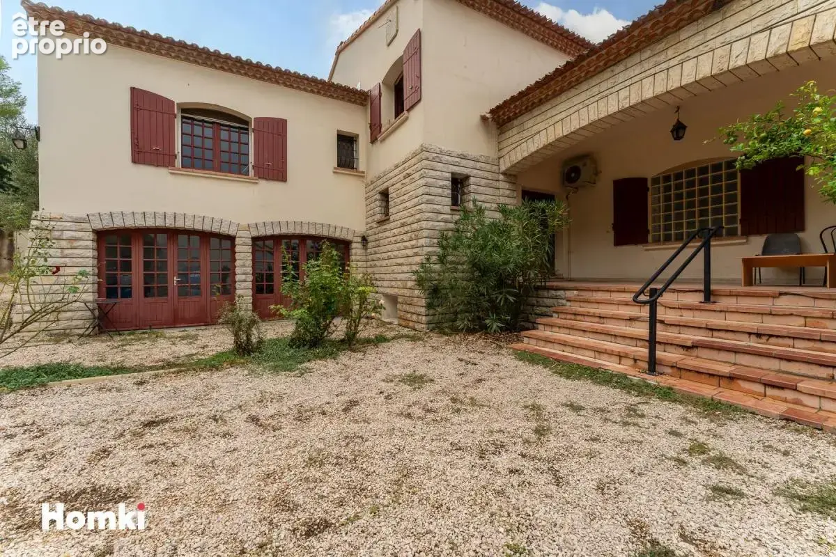 Maison/Villa T5 de 180 m² à Bellegarde 30127 - photo 14