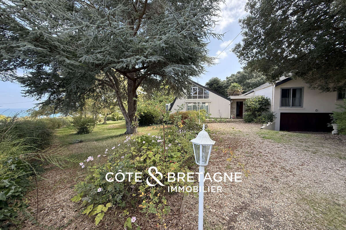 Maison à ETABLES-SUR-MER