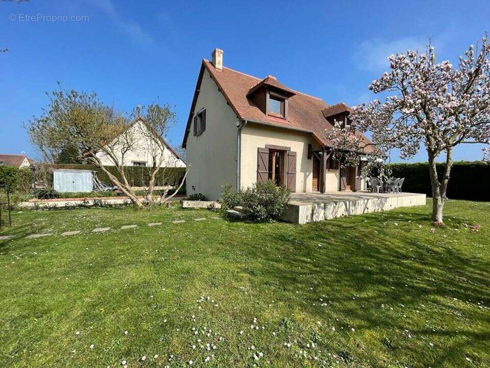 Maison à HERMANVILLE-SUR-MER