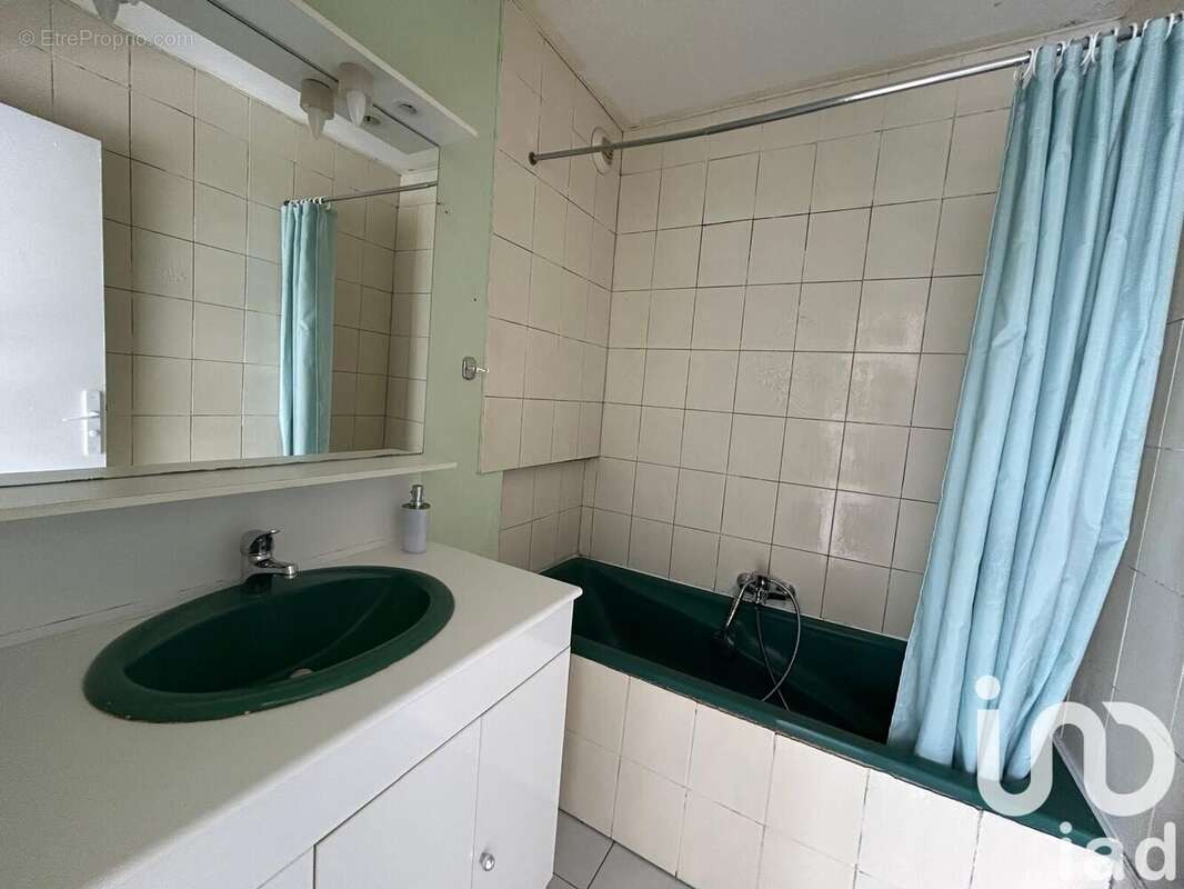 Photo 4 - Appartement à LE PLESSIS-TREVISE