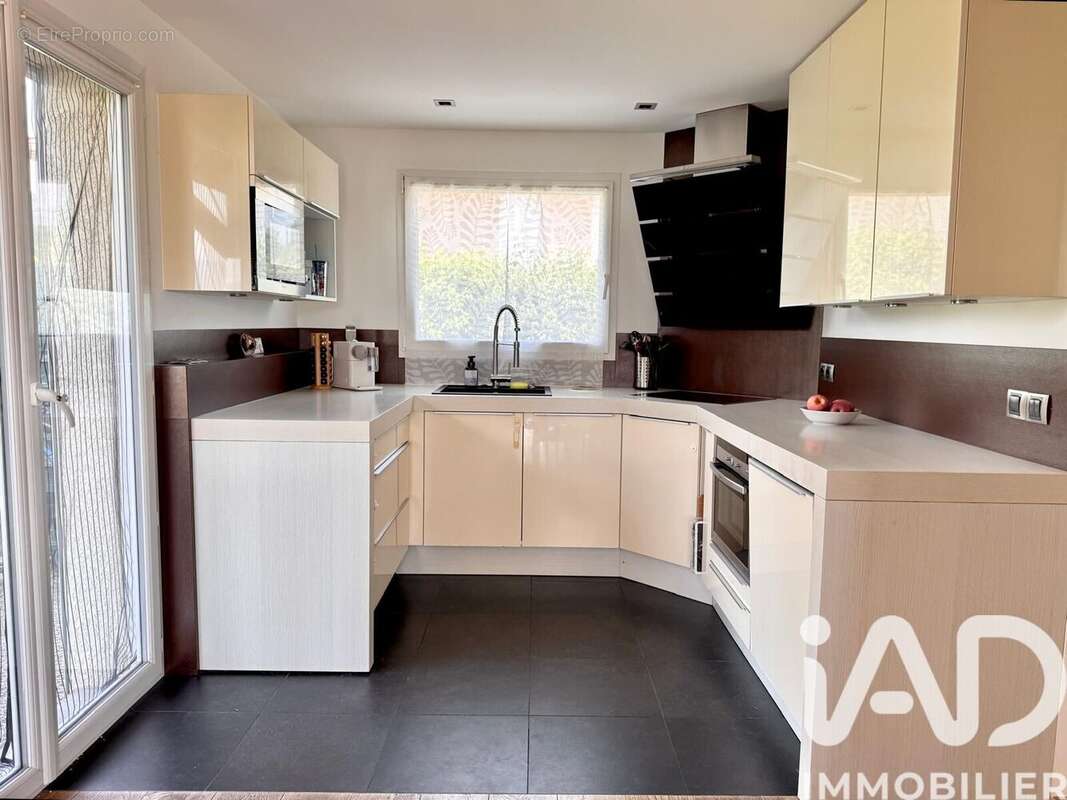 Photo 4 - Maison à VIRY