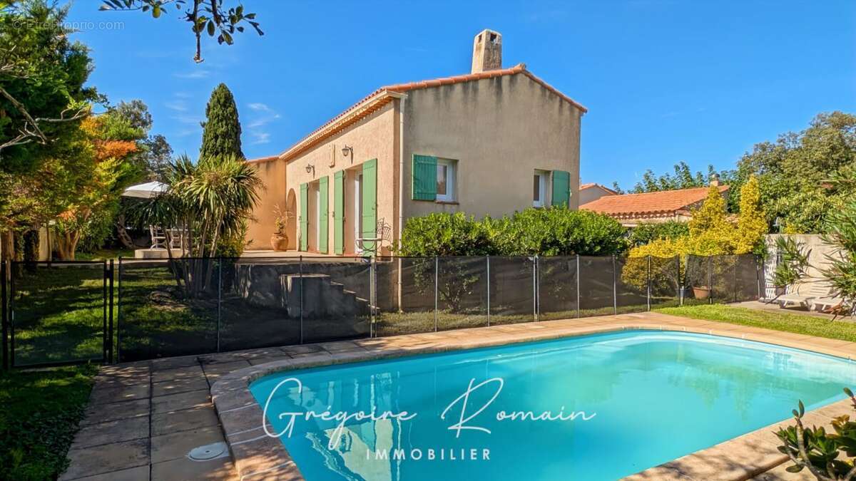 Maison à SAINT-CHAMAS