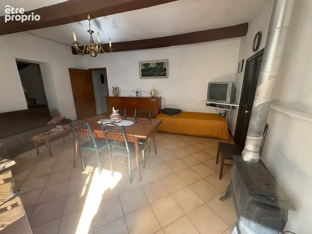 Charmant appartement de 134 m2 au cœur du vieux tende avec jardin - photo 2
