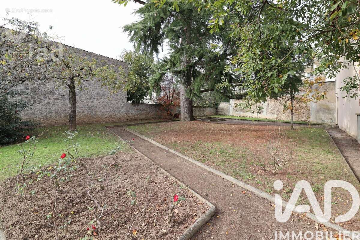 Photo 8 - Appartement à LIMOGES