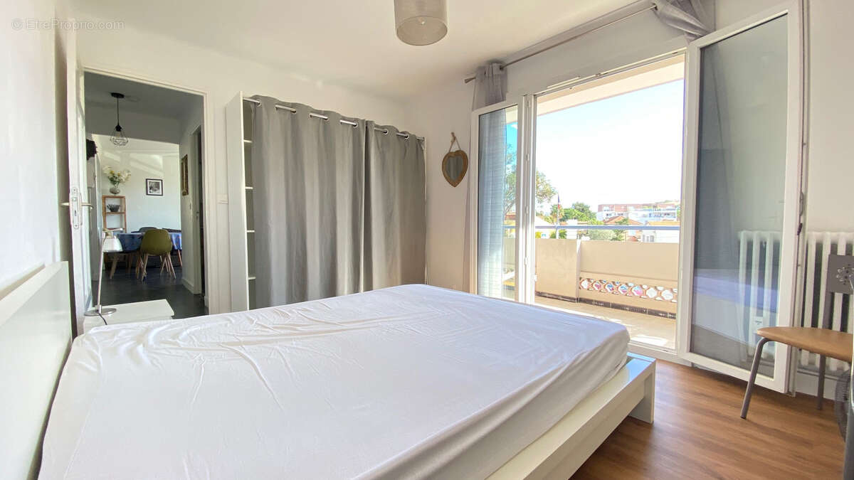 Appartement à SAINT-RAPHAEL