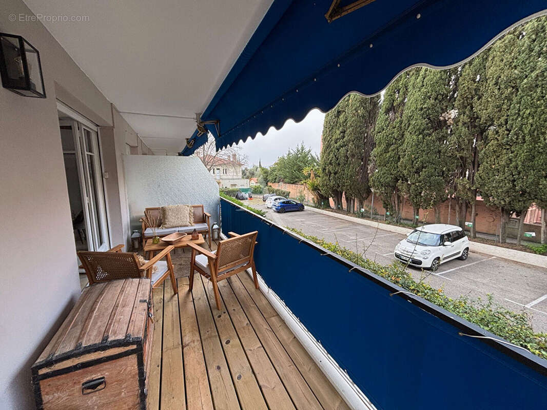 Appartement à LE CANNET