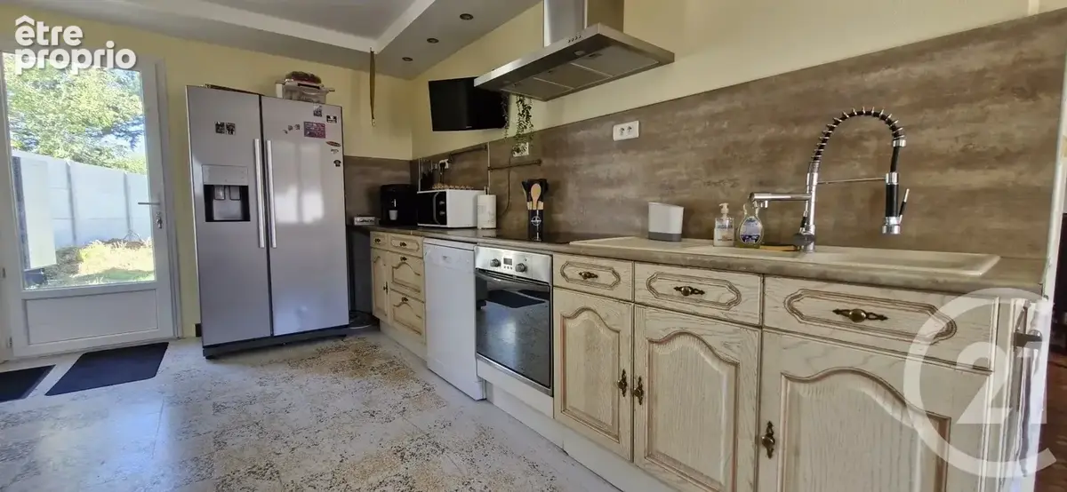 Maison 6 pièces 153 m² à vendre à Saint-Denis-Les-Ponts (28200) - photo 4