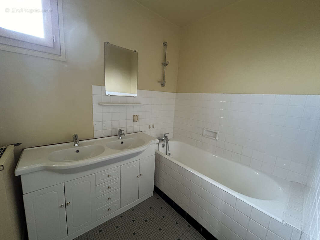 Appartement à LAPLEAU