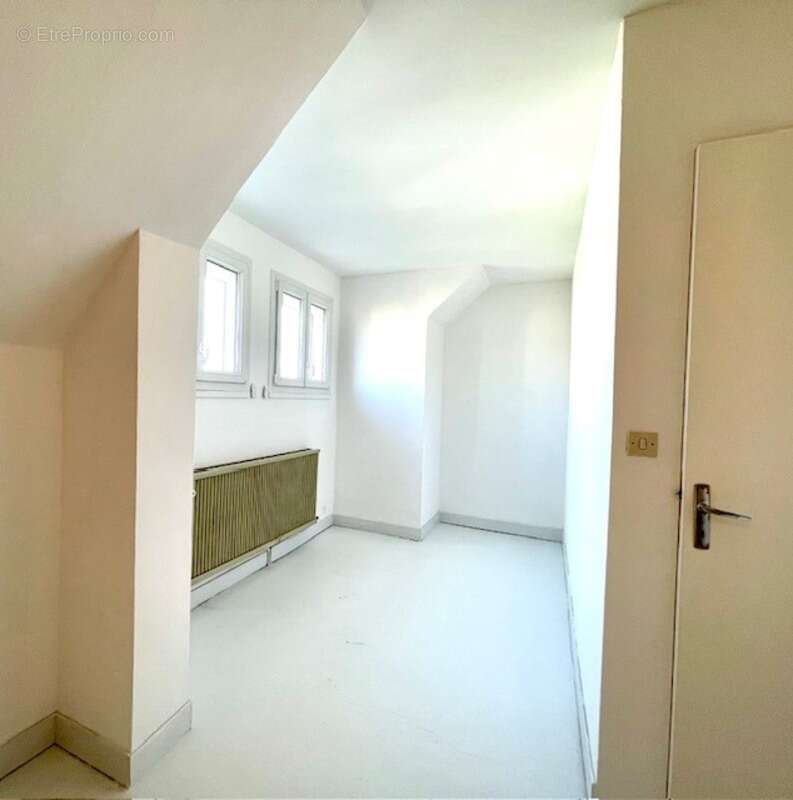 Quartier pavillionnaire - maison familiale de 4 chambres - photo 12