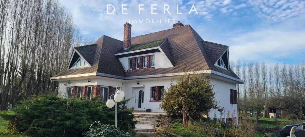 Maison à MANDRES-LES-ROSES