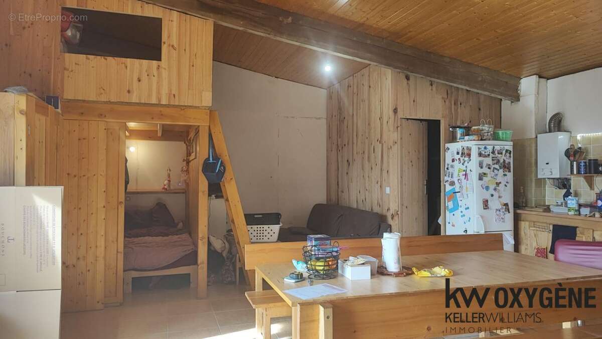 Terrain à SAINT-JEAN-PLA-DE-CORTS