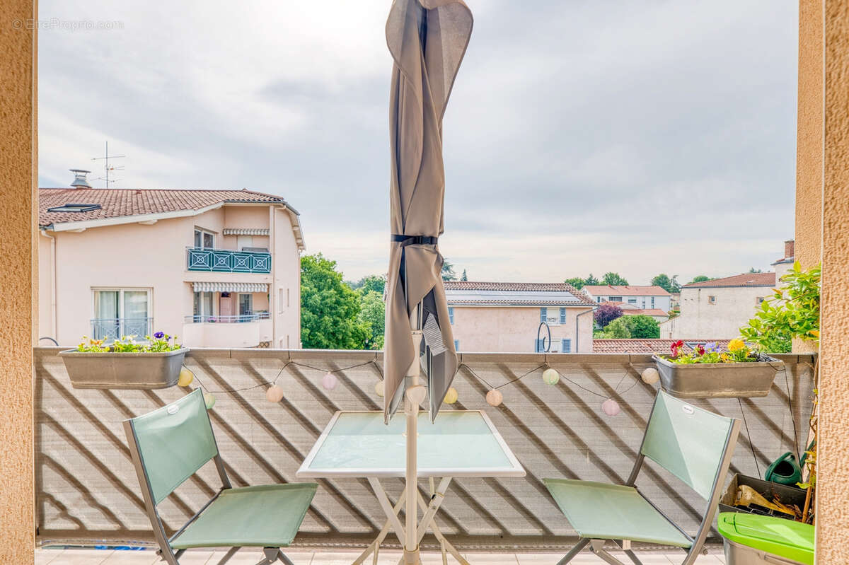Appartement à CHAPONOST