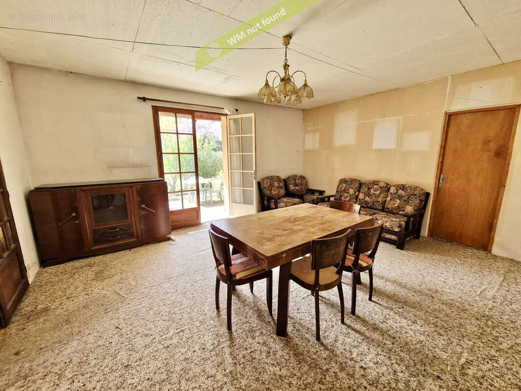 Maison à CHEVAL-BLANC