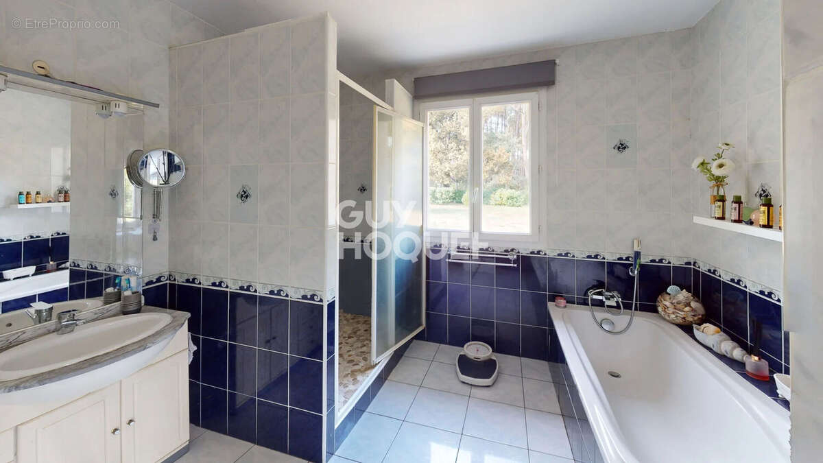 Maison à ONESSE-ET-LAHARIE