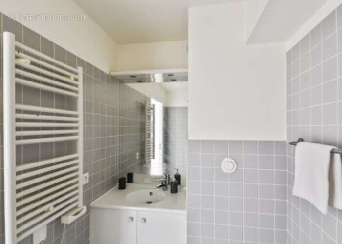 Appartement à AUBERVILLIERS