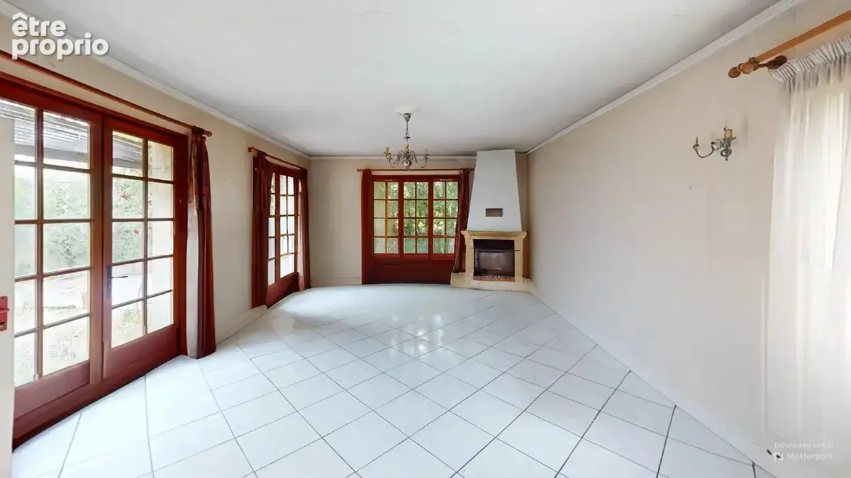 Maison 5 pièces à vendre à Besançon - Secteur Cras, à rénover avec fort potentiel - photo 4