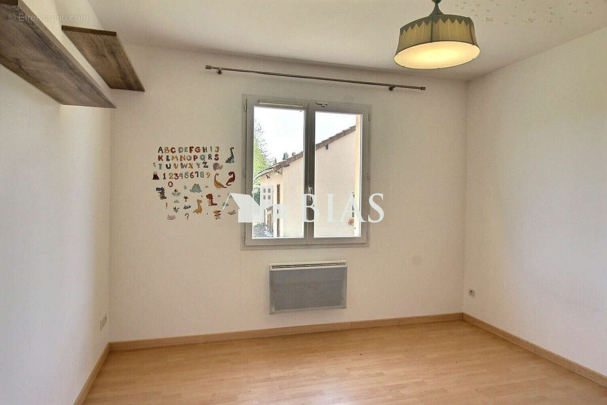 Maison 165 m² à Brionne  - photo 7