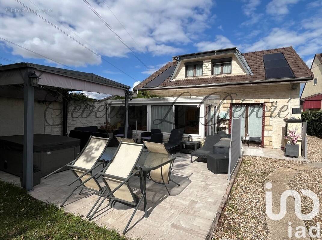 Photo 1 - Maison à OSNY