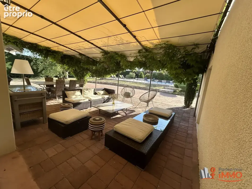 Maison 8 pièces 200 m² à vendre à Montbrison (42600) - photo 4