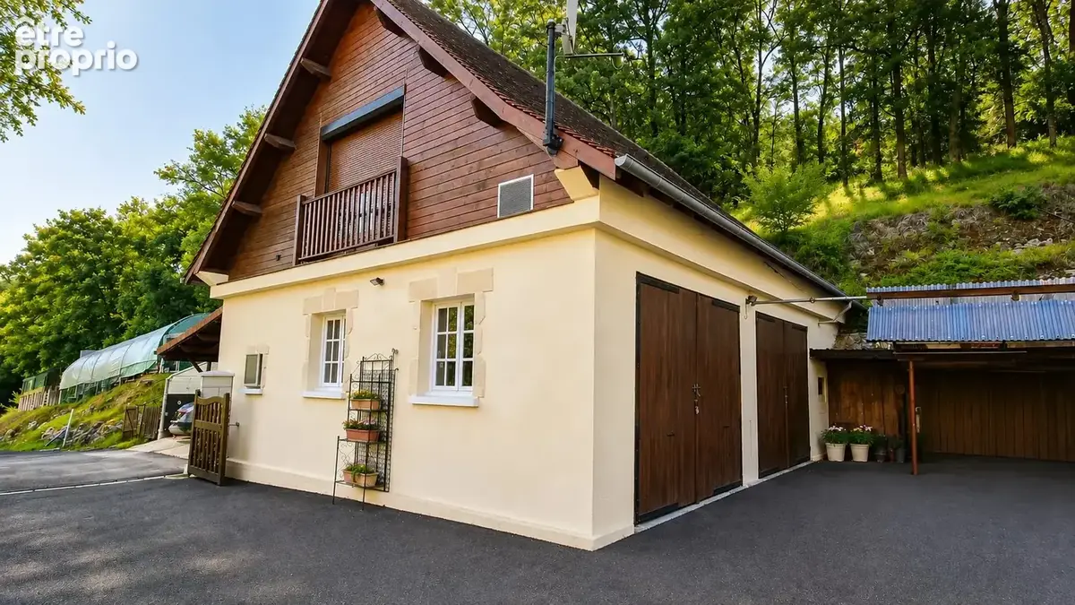 Exclusivite  : maison plain pied avec double garage et dependance - photo 3