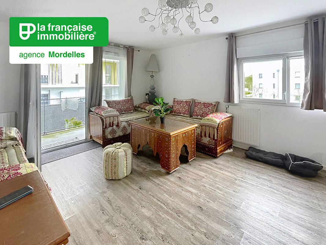 Appartement à MORDELLES