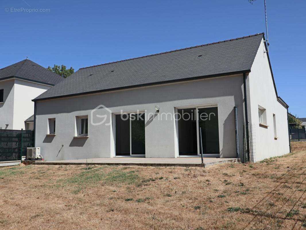Maison de plain-pied 97 m² – À deux pas du centre et des commodités - photo 11