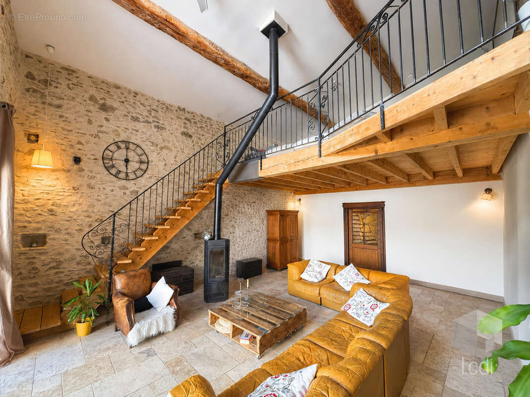 Maison à SAINT-GERVAIS-SUR-ROUBION