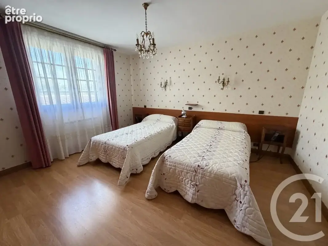 Maison 7 pièces 188 m² à vendre à Royan (17200) - photo 11