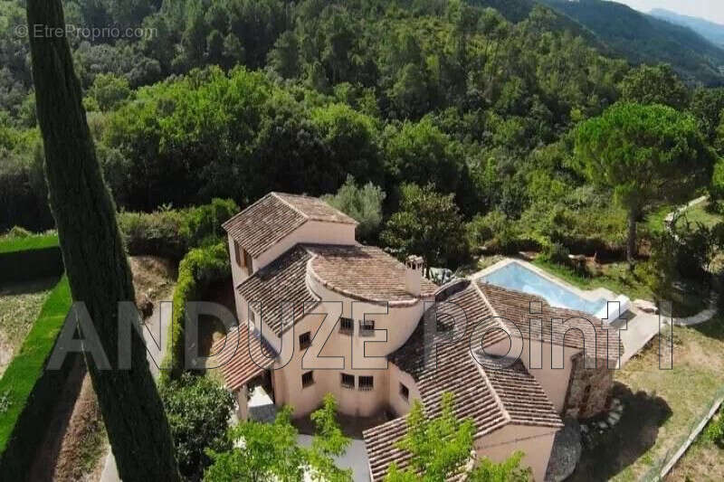 Maison à SAINT-SEBASTIEN-D&#039;AIGREFEUILLE