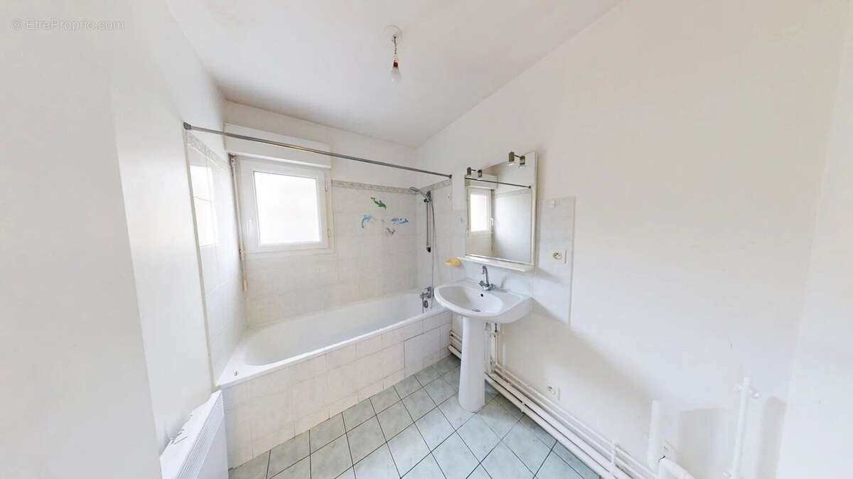 Appartement à LE COUDRAY