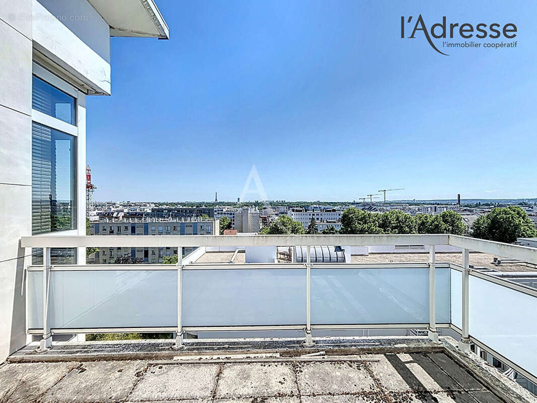 Appartement à SURESNES