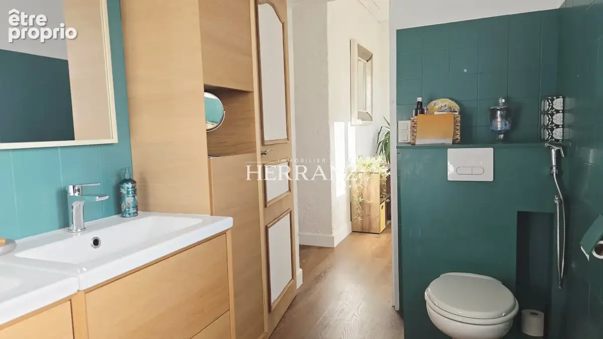 Maison Bourg - 182 m2 avec jardin - Garage - photo 19