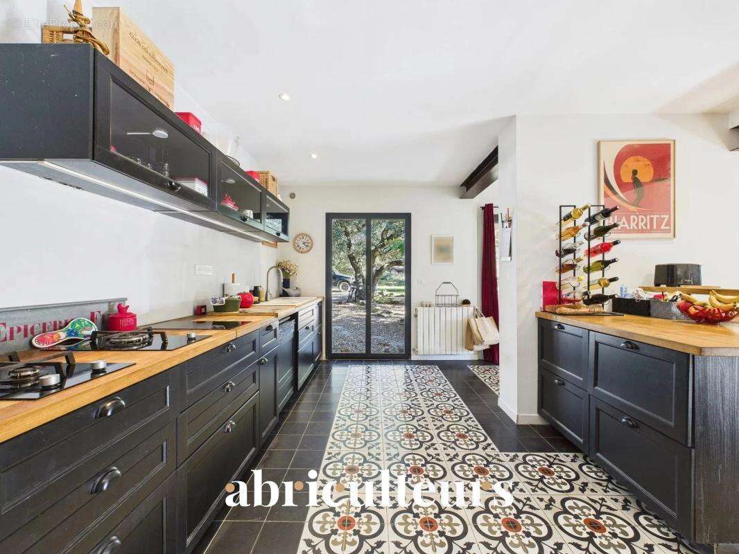 Maison à ROGNES