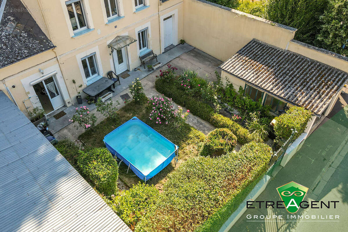 Maison BERNAY - 110 m² - 4 chambres - photo 2