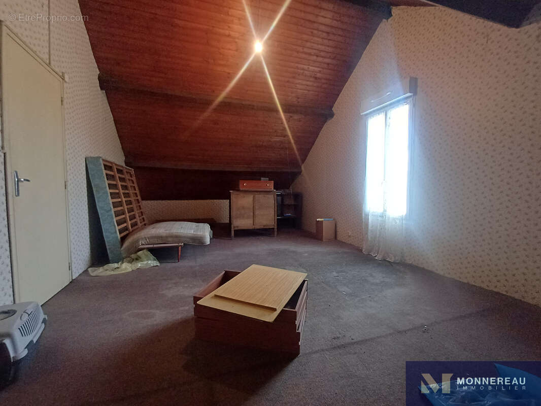 Maison annee 30 a renover - photo 10