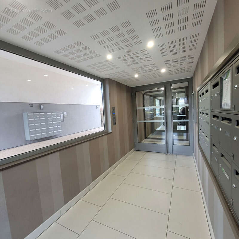 Appartement à LES ULIS