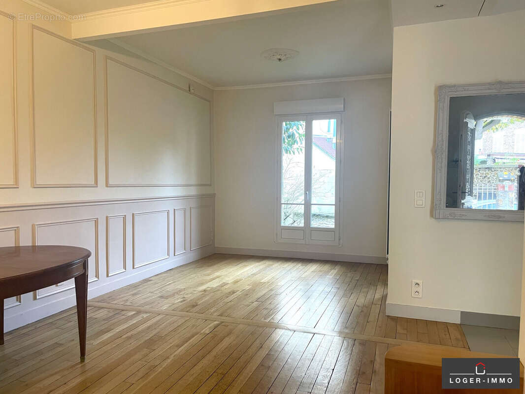 Maison à LE PERREUX-SUR-MARNE